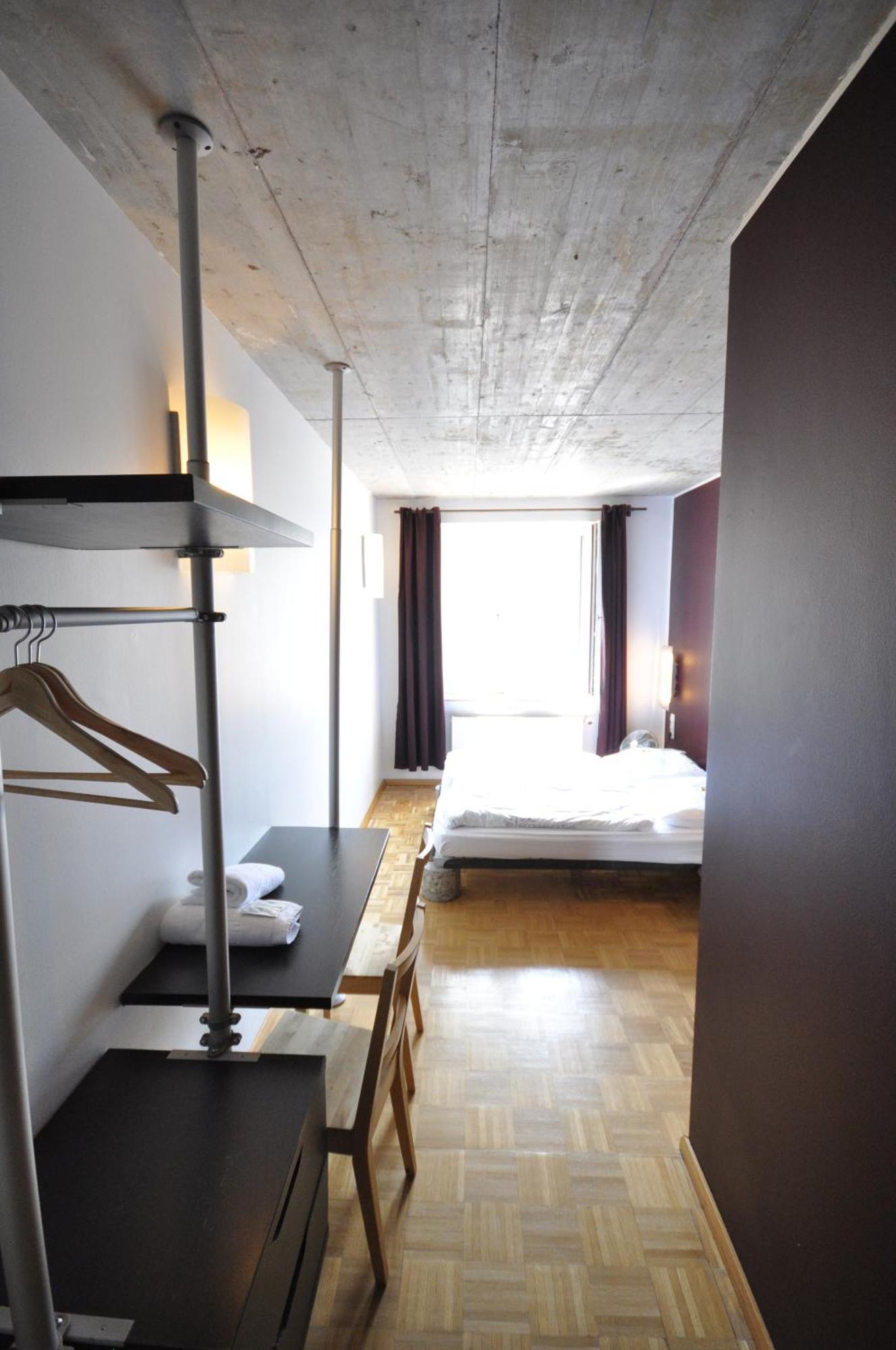 Five Elements Frankfurt Hostel