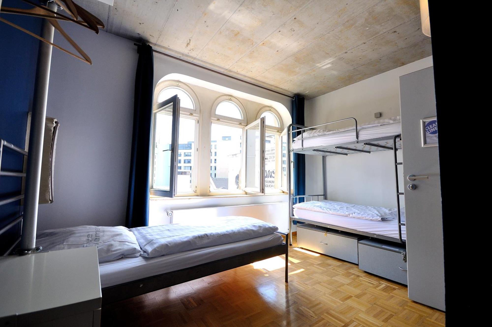 Hostel Five Elements And Capsules Frankfurt